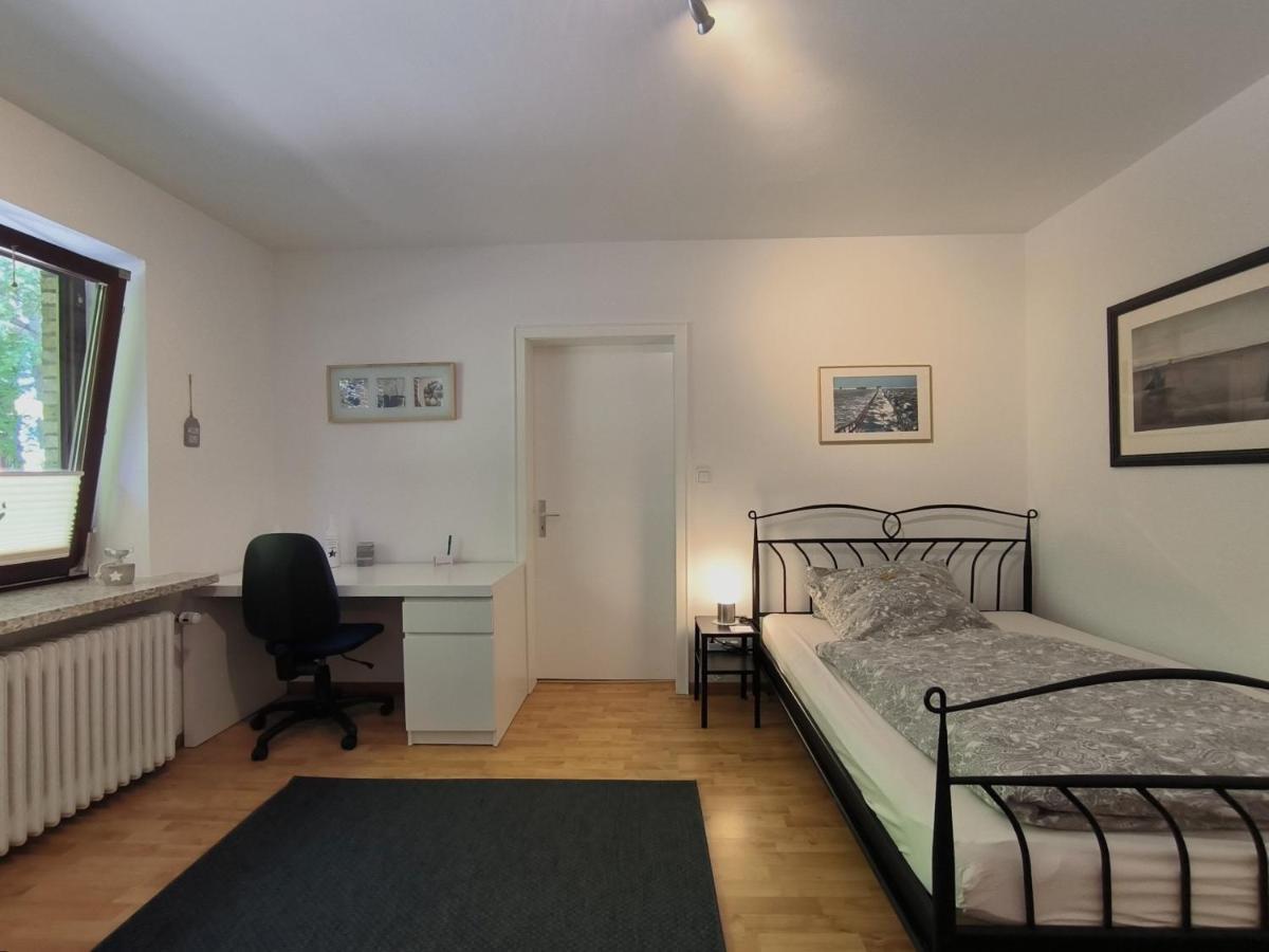 Ferienwohnung Zwischen Den Meeren - Schoene Und Gemuetliche Fewo Mit Garten Dorpstedt Eksteriør billede
